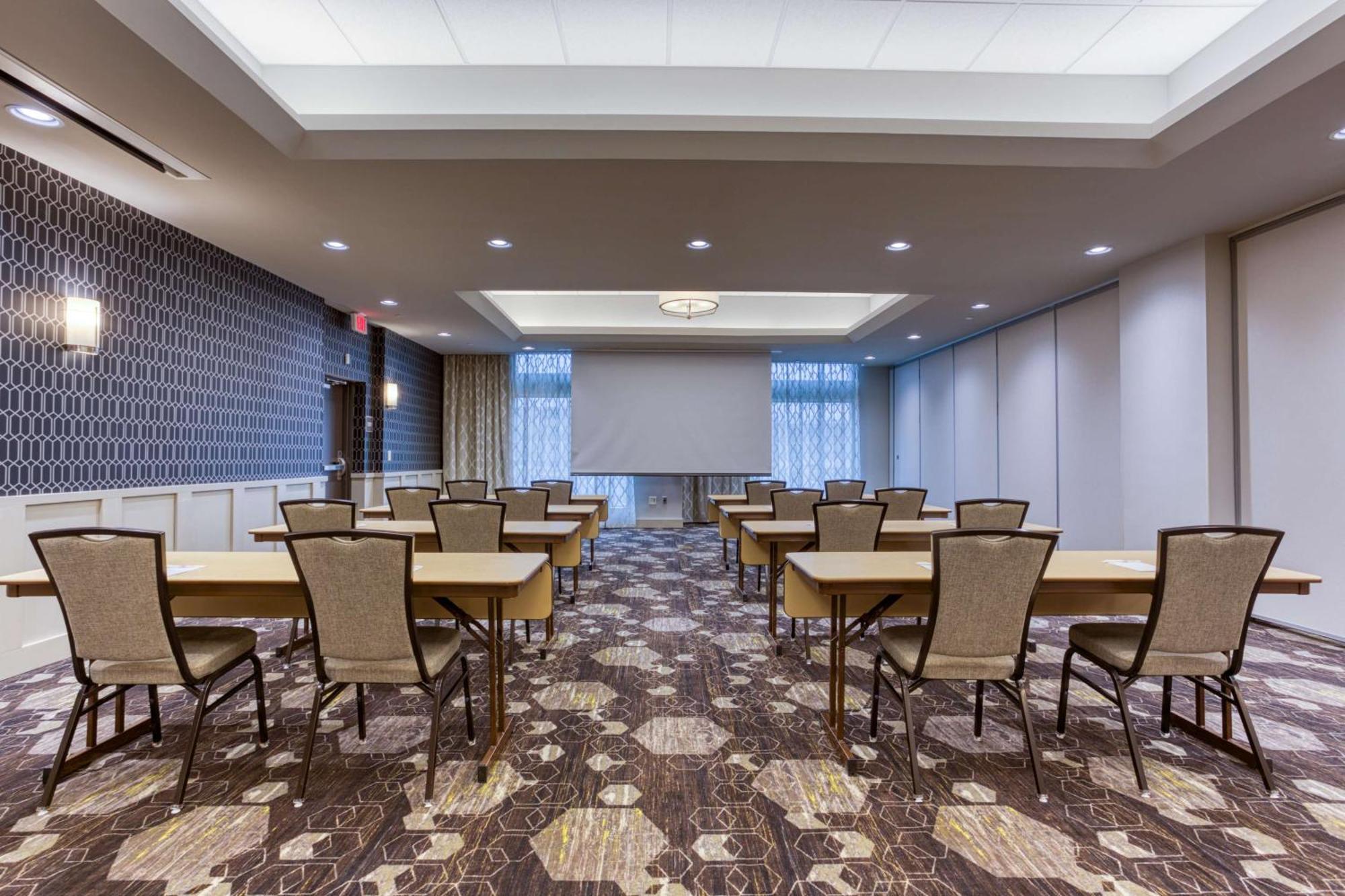Drury Inn & Suites Cleveland บีชวูด ภายนอก รูปภาพ