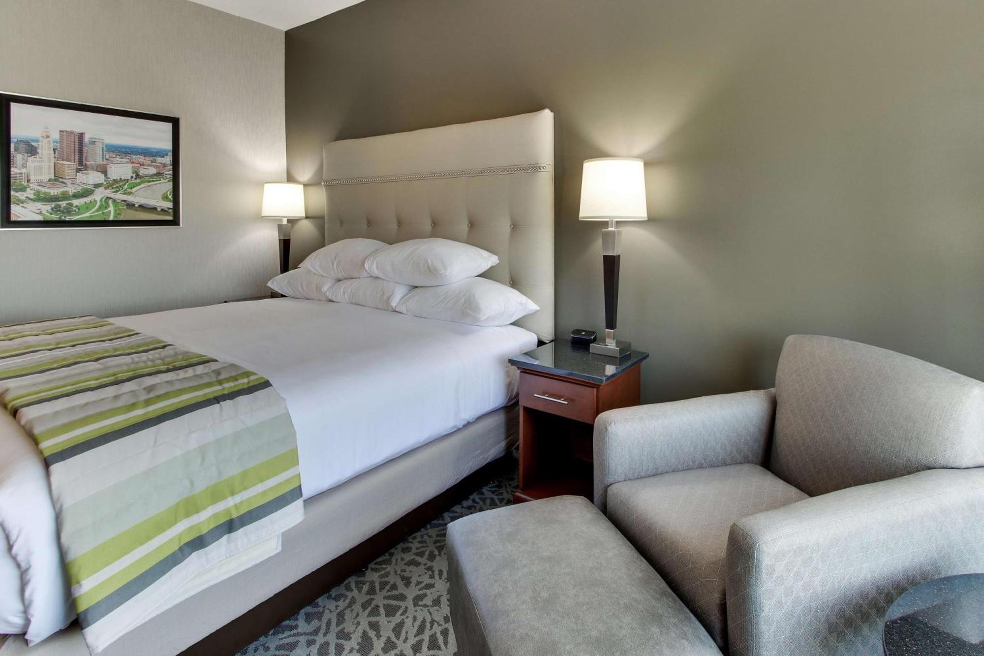Drury Inn & Suites Cleveland บีชวูด ภายนอก รูปภาพ