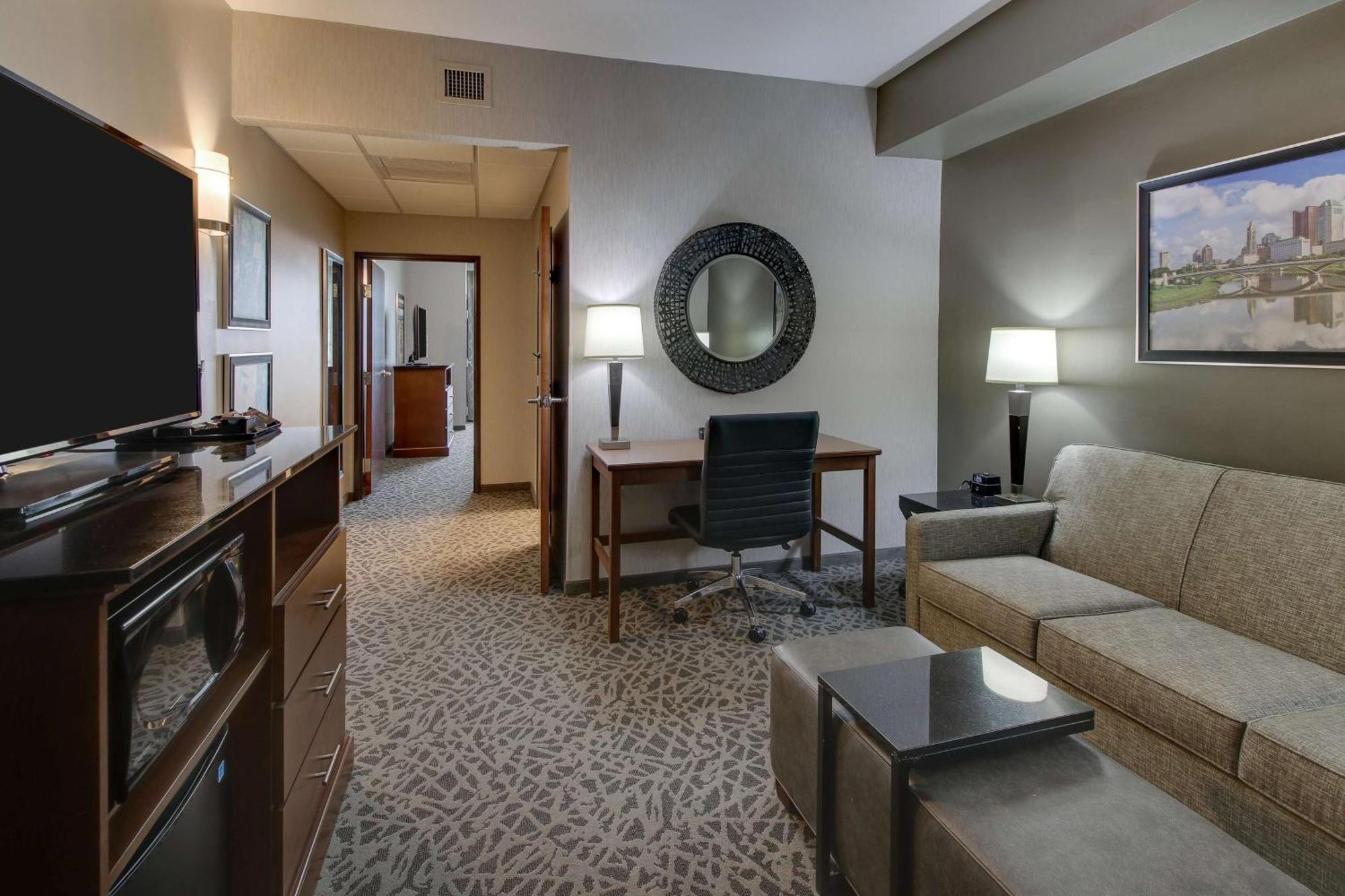 Drury Inn & Suites Cleveland บีชวูด ภายนอก รูปภาพ