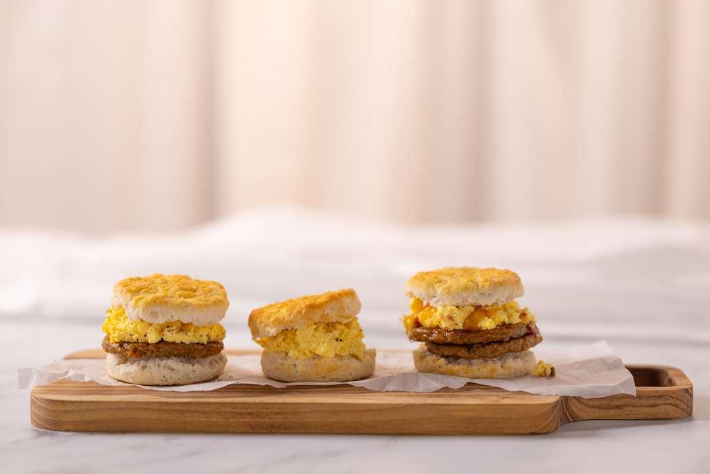 Drury Inn & Suites Cleveland บีชวูด ร้านอาหาร รูปภาพ